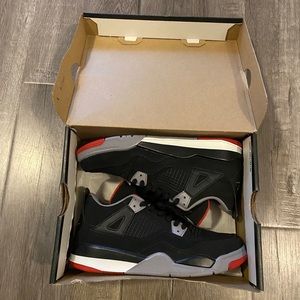 Jordan 3 Bred 3y / Women’s 4.5